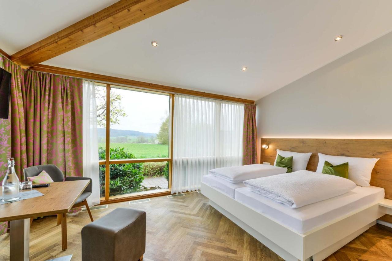 Bett'N Glueck - Uebernachtung & Fruehstueck Bed and Breakfast Zusmarshausen Εξωτερικό φωτογραφία