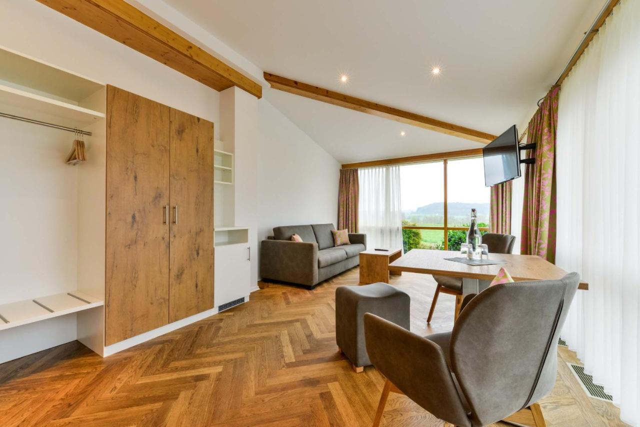 Bett'N Glueck - Uebernachtung & Fruehstueck Bed and Breakfast Zusmarshausen Εξωτερικό φωτογραφία